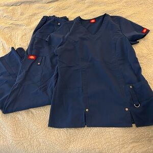 Dickies Scrub Set Navy Large
